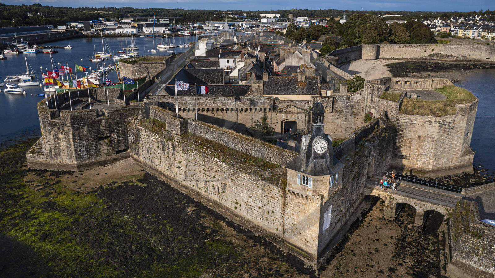 France, Finistere, Cornouaille, Concarneau, Ville Close (fortified town) (aerial view)