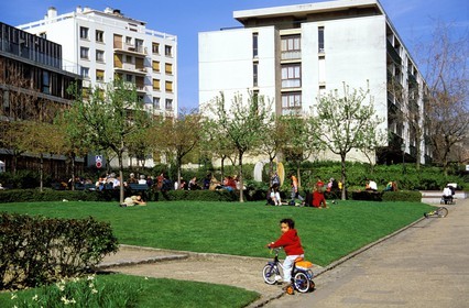 France, Paris (75), un square rue de Ménilmontant
