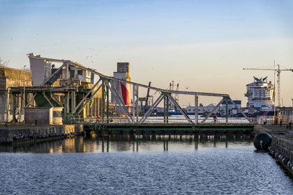 France, Loire Atlantique, Saint Nazaire, the lifting bridge which provides access to the basin harbour of Saint-Nazaire