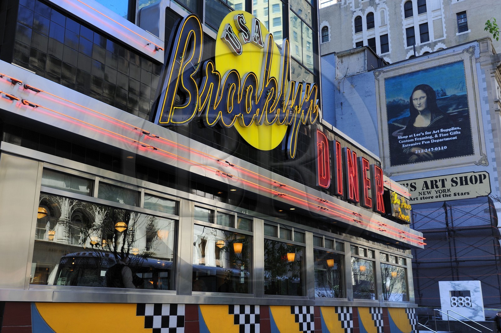 Etats-Unis, New York, Manhattan, restaurant le Brooklyn Diner USA dans la W 57th Street