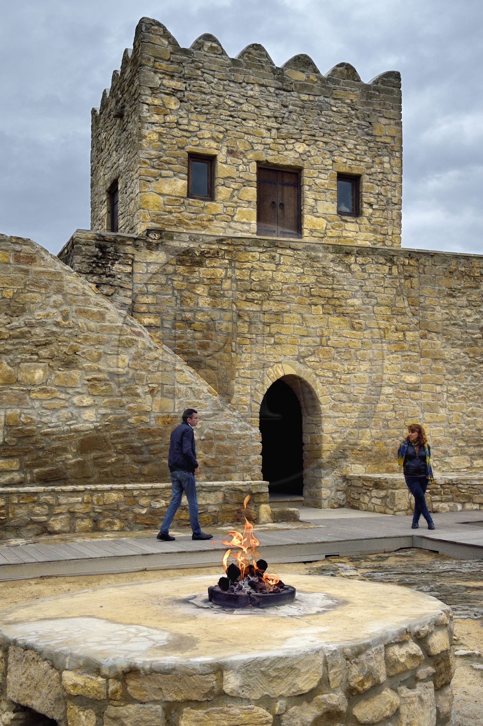 Azerbaïdjan, Bakou, Surakhany, Atashgah (Atechgah) ou Fire Temple (Temple du Feu), lieu de culte zoroastrien construit au XVIIIème siècle par une communauté indienne sur un site d'où sortait naturellement du gaz