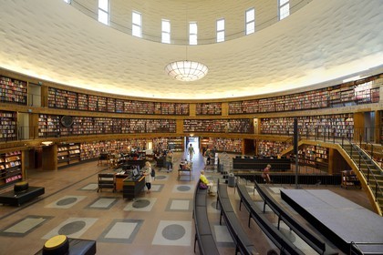 Sweden, Stockholm, Stockholm Public Library (Stockholms stadsbibliotek) from 1928 by Swedish architect Gunnar Asplund, the inside of the rotunda