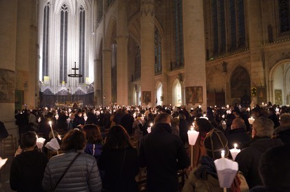 France, Meurthe-et-Moselle (54), Saint-Nicolas-de-Port, basilique de Saint Nicolas, procession aux flambeaux qui est fêtée depuis 1245 à l'occasion de la Saint-Nicolas