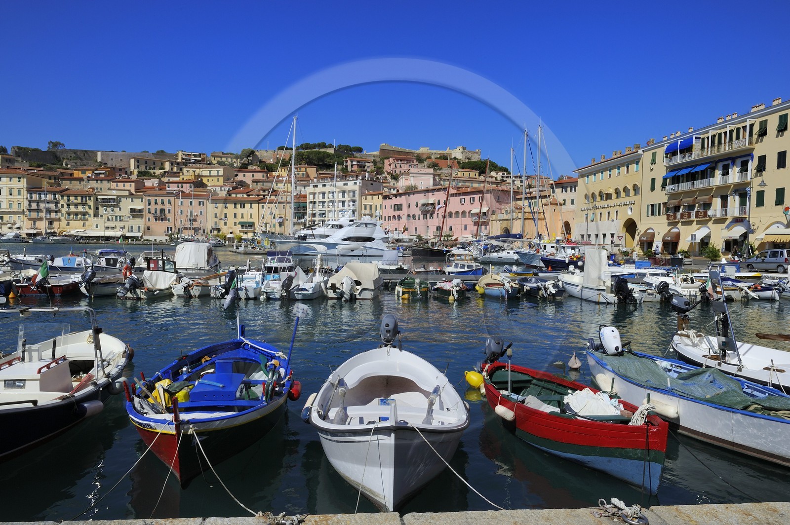 Italie, Toscane, l’Ile d’Elbe, Portoferraio, le port