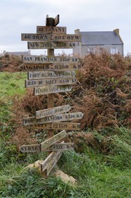 France, Finistere, the regional natural park of Armorica, Iroise sea, Ouessant island, Biosphere reserve (UNESCO), directional signs