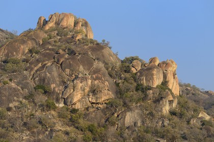 Zimbabwe, Matabeleland South Province, Matobo or Matopos Hills National Park, listed as World Heritage by UNESCO, rocky hills