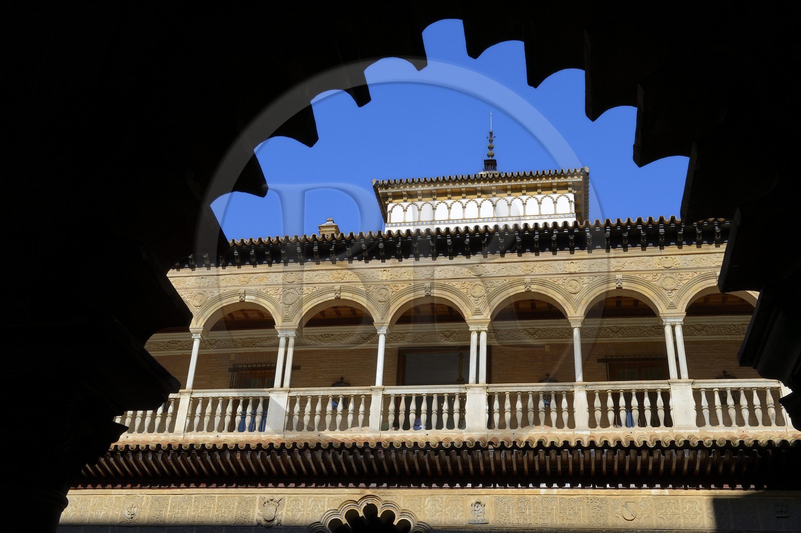 Espagne, Andalousie, Séville, Alcazar de Séville (Reales Alcazares de Sevilla), classé Patrimoine Mondial de l'UNESCO, la Cour des Demoiselles (Patio de las Doncellas)