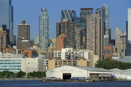 Etats-Unis, New York, Manhattan, Midtown et l'Hudson River, les hangars des transatlantiques de la Cunard Line
