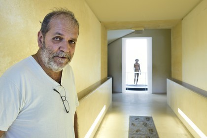 France, Dordogne (24), Périgord Noir, vallée de la Vézère, Les Eyzies-de-Tayac-Sireuil, site classé Patrimoine Mondial de l'UNESCO, Musée National de la Préhistoire, le directeur Jean-Jacques Cleyet-Merle