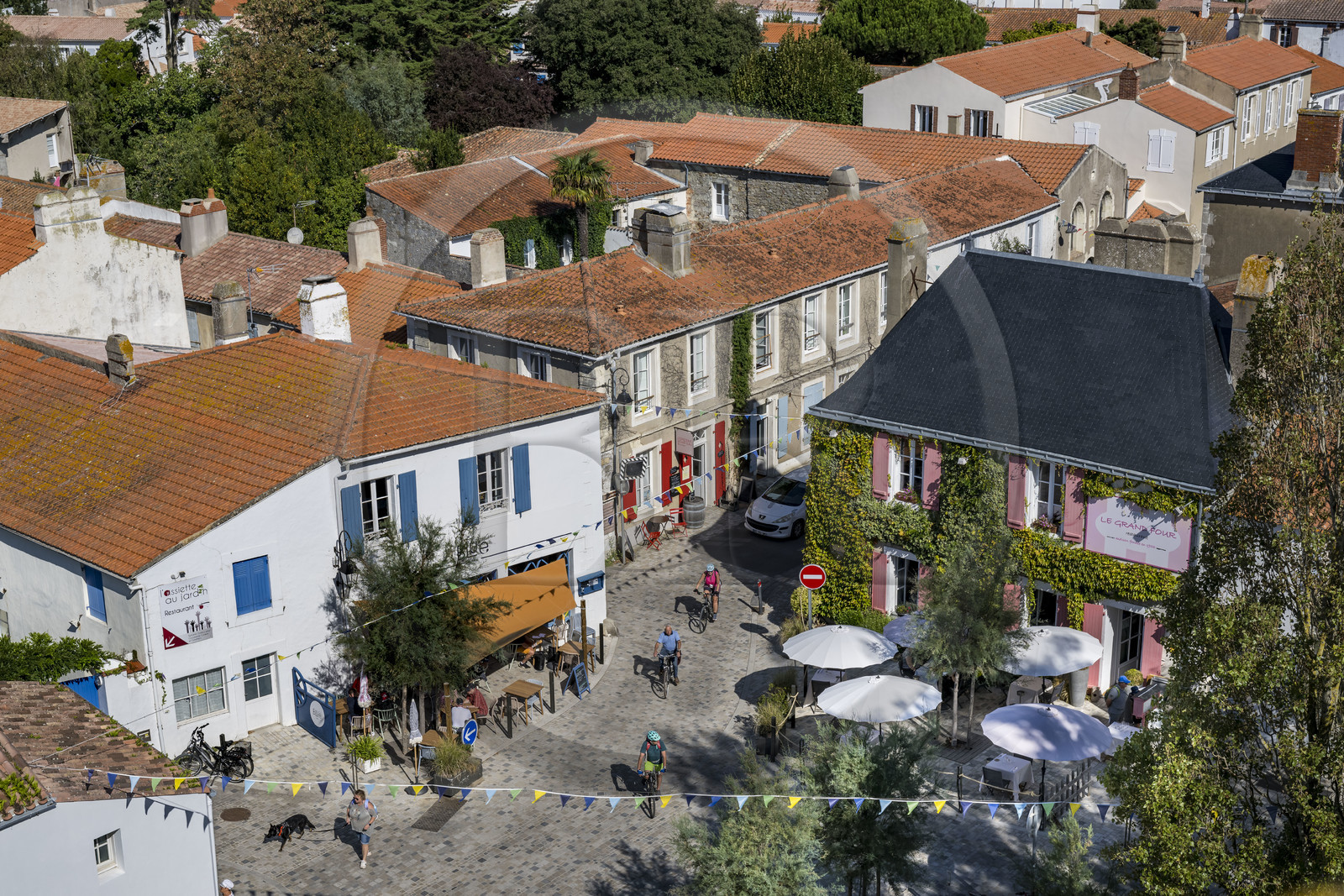 France, Vendée (85), Ile de Noirmoutier, Noirmoutier-en-l'Ile, le quartier au pied du chateau médiéval