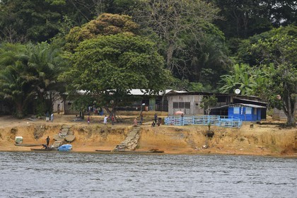 Gabon, Moyen-Ogooue Province, Lambaréné region, houses of fishermen along the Ogooue river