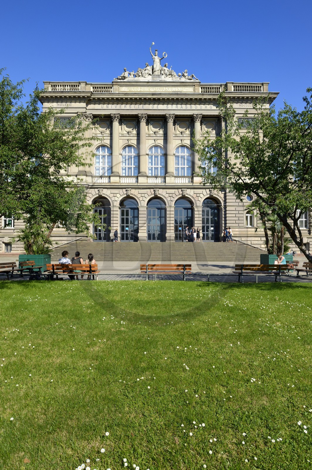 France, Bas-Rhin (67), Strasbourg, quartier de la Neustadt datant de la periode allemande, le Palais Universitaire (1884)