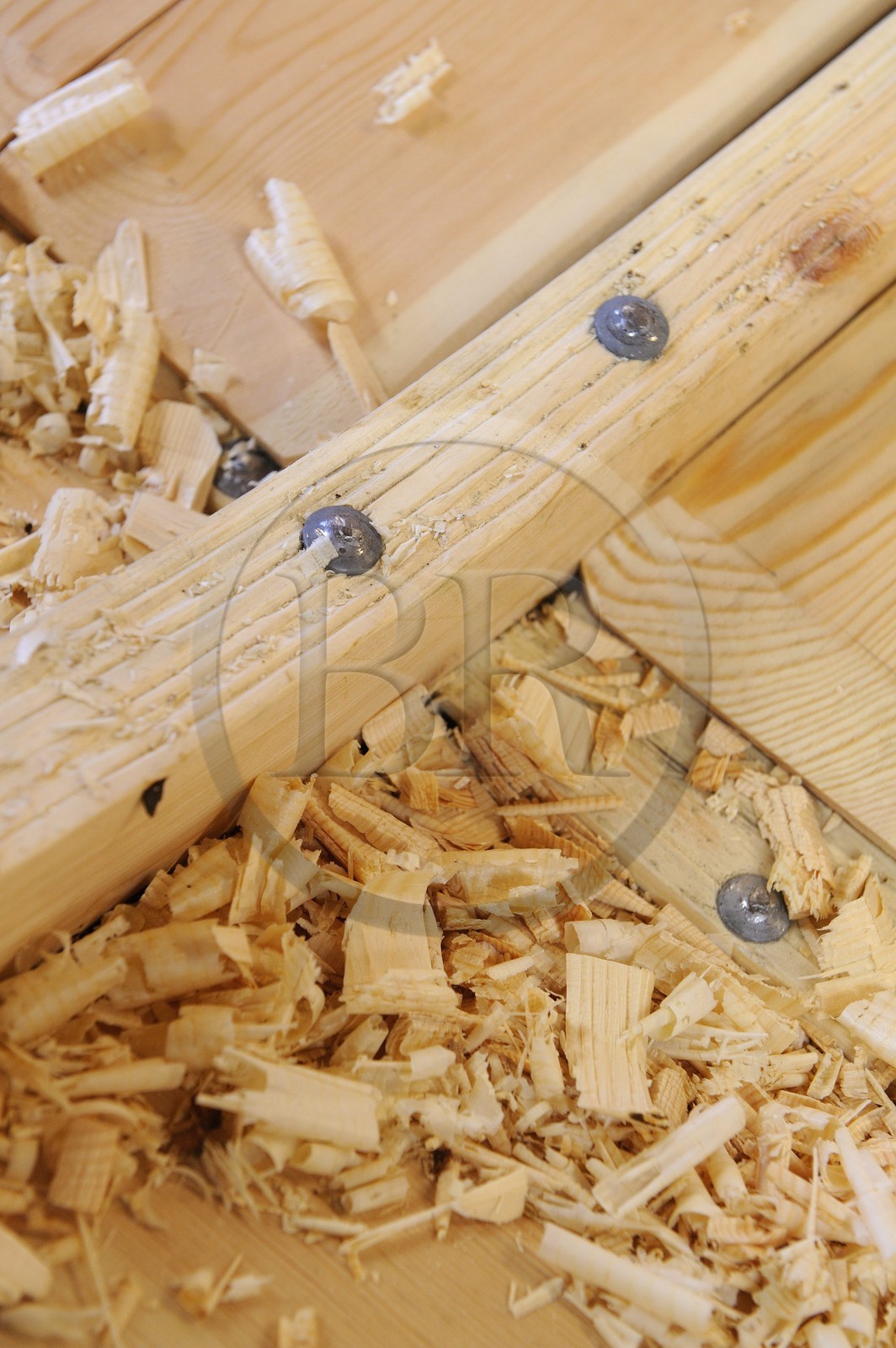 Norvège, Hordaland, Norheimsund, centre de préservation des bateaux Fartoyvernsenter, bateau en bois à rame construit traditionnellement par Bjorn Kvalvik