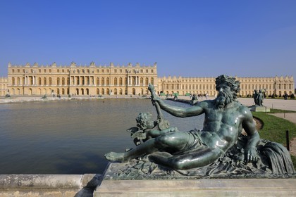 France, Yvelines, park of the Chateau de Versailles, listed as World Heritage by UNESCO, Parterre d'eau, statue showing a French river