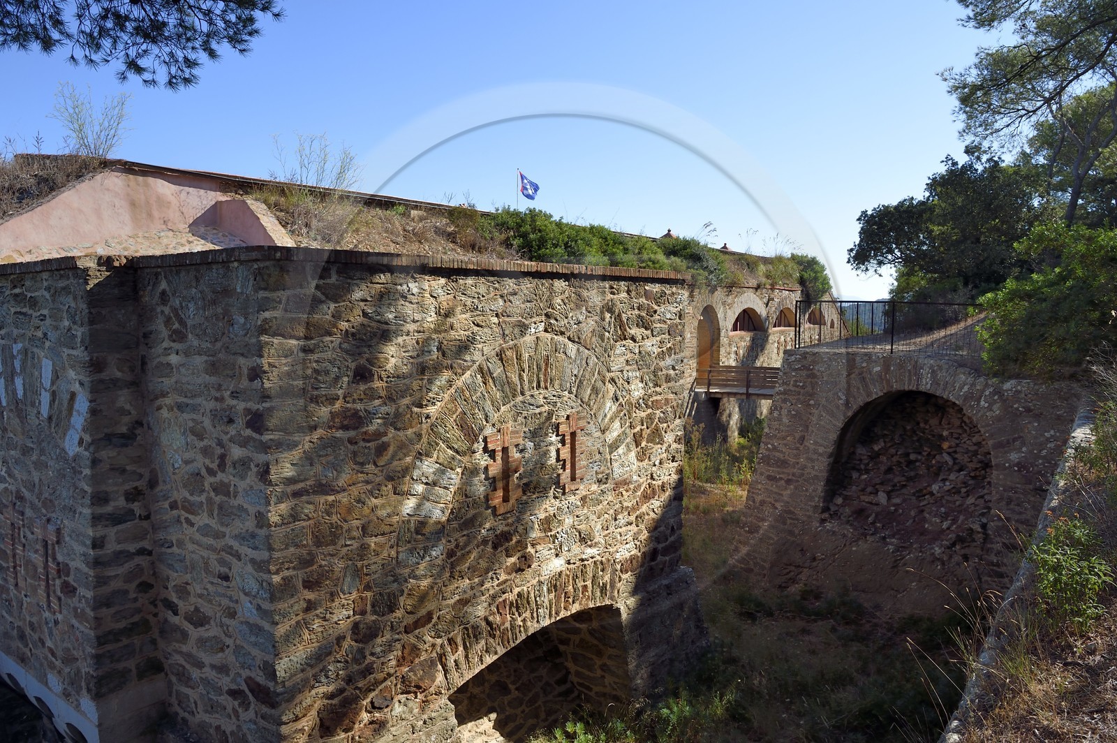France, Var (83), Iles d'Hyères, parc national de Port Cros, Ile de Porquerolles, le Monastère orthodoxe Sainte-Marie dans l'ancien fort de la Repentance