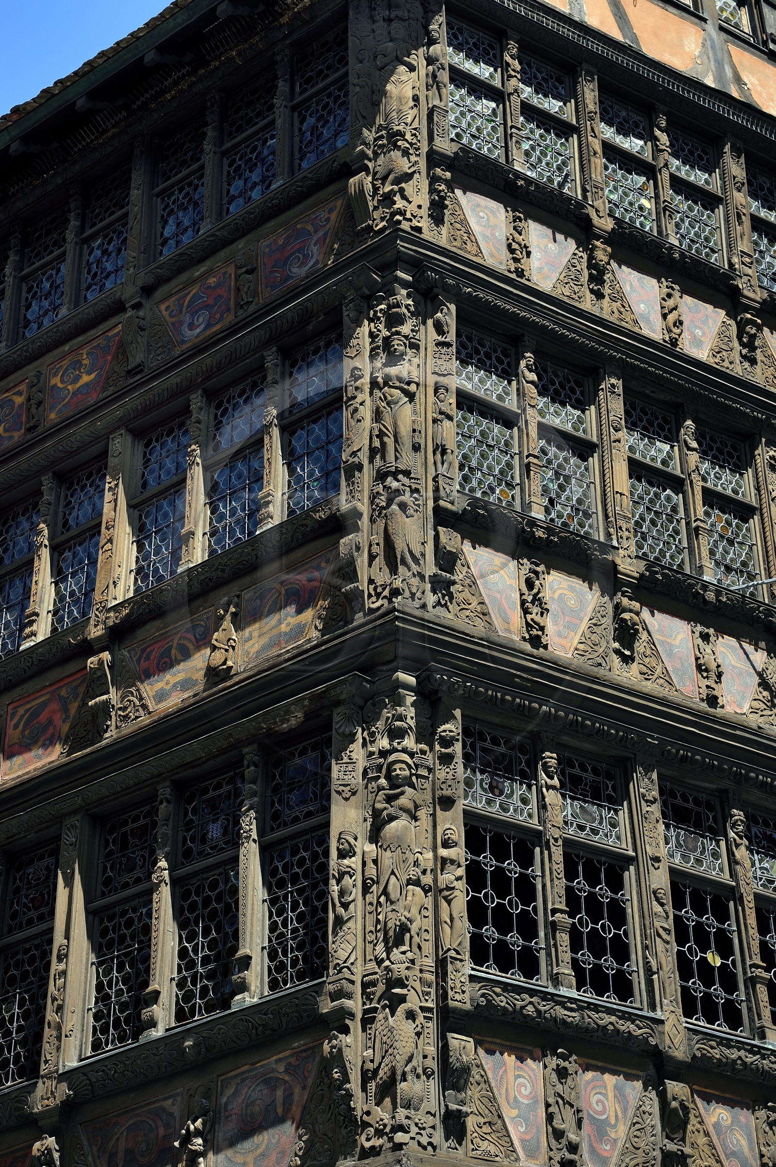 France, Bas-Rhin (67), Strasbourg, vieille ville classée au Patrimoine Mondial de l'UNESCO, place de la cathédrale, Maison Kammerzell du XVe-XVIe siècle
