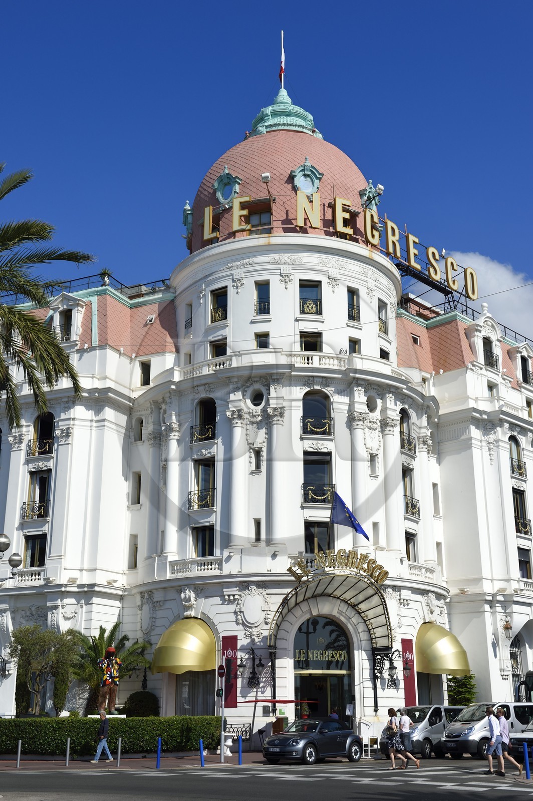 France, Alpes-Maritimes (06), Nice, hotel Negresco sur la Promenade des Anglais
