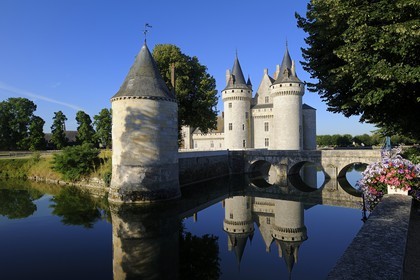 France, Loiret, Loire Valley listed as World Heritage by UNESCO, Sully sur Loire, Chateau de Sully sur Loire, compulsory mention : Chateaux de Sully sur Loire, property of the Loiret Departement