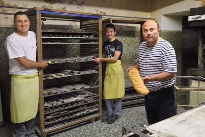 France, Alpes-Maritimes, Antibes, commune libre du Safranier, the baker Jean-Paul Veziano