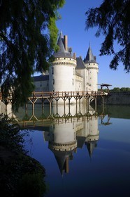 France, Loiret (45), Vallée de la Loire classée Patrimoine Mondial de l' UNESCO, Sully-sur-Loire, château du XIVe XVIIe siècles, mention obligatoire : Châteaux de Sully-sur-Loire, propriété du département du Loiret