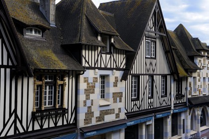 France, Calvados (14), Pays d'Auge, Deauville, maison à pans de bois du Grand Magasin Printemps