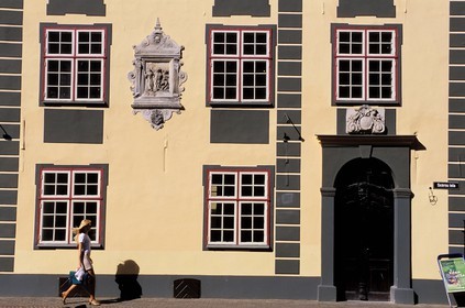 Lettonie (Pays Baltes), Riga, anciens bâtiments d'un couvent (Konventa Seta) du 15ème siècle dans la rue Skarnu Iela