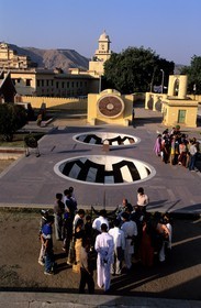 Inde, état du Rajasthan, Jaipur, observatoire astronomique de Yantra Mandir ou Jantar Mantar construit en 1727, classé Patrimoine Mondial de l'UNESCO