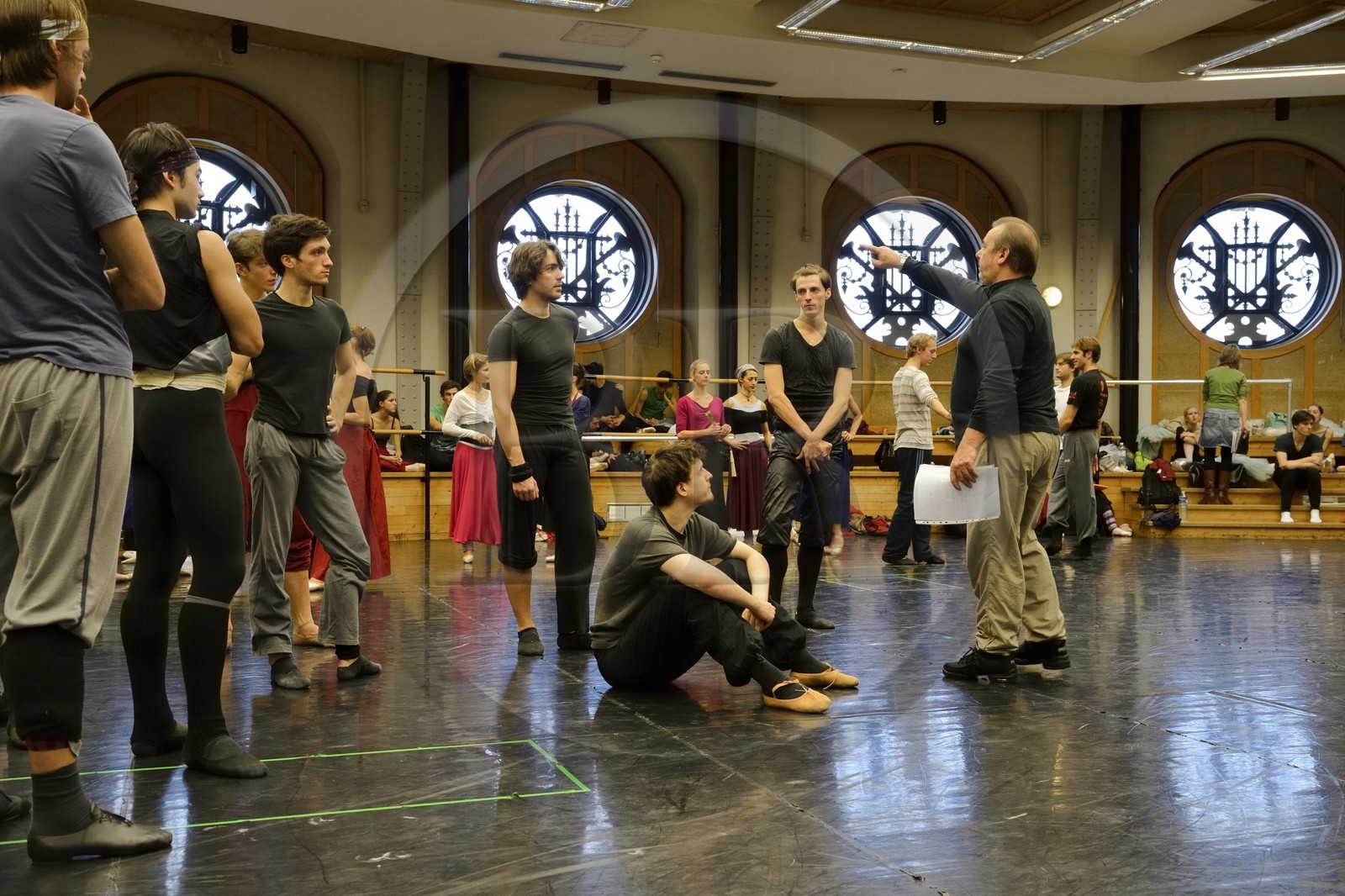 France, Paris (75), Opéra Garnier, répetition de Don Quichotte, assistant maitre de ballet Fabrice Bourgeois