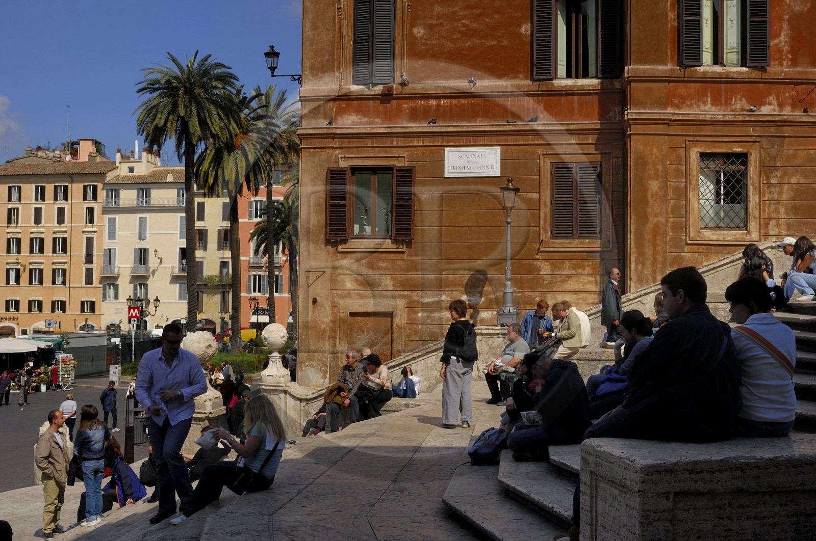 Italie, Latium, Rome, centre historique classé Patrimoine Mondial de l'UNESCO, Piazza di Spagna, l'escalier de la Trinita dei Monti de 135 marches du XVIIIe siècle