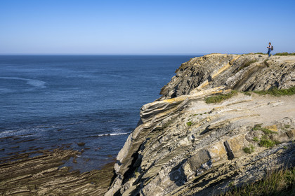 France, Pyrenees Atlantiques, Basque Country coast, the Basque Corniche, Urrugne, the Atlantic coast towards Socoa, flysch cliffs
