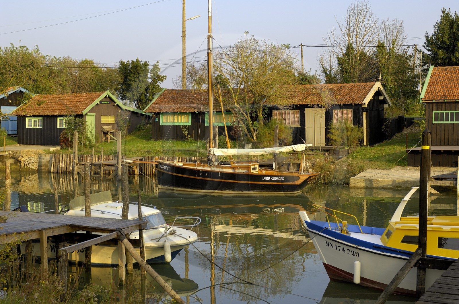 France, Charente-Maritime (17), bassin de Marennes-Oléron, La Tremblade, port de la grève