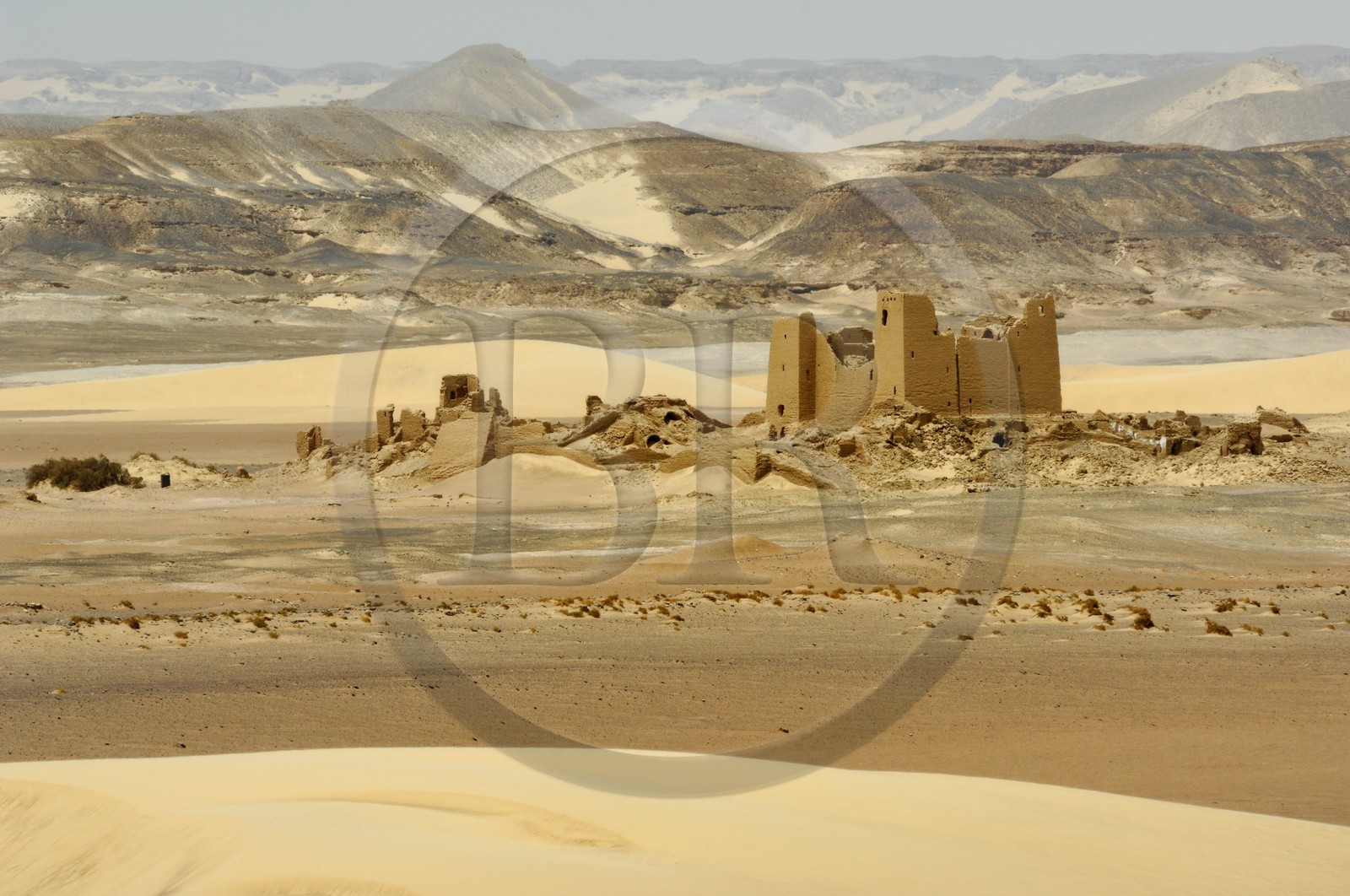 Egypte, Haute-Egypte, désert libyque, forteresse de Umm el-Dabadib au nord-est de Kharga