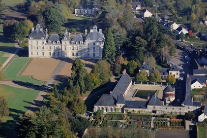 France, Loir et Cher, Chateau de Cheverny and its farm