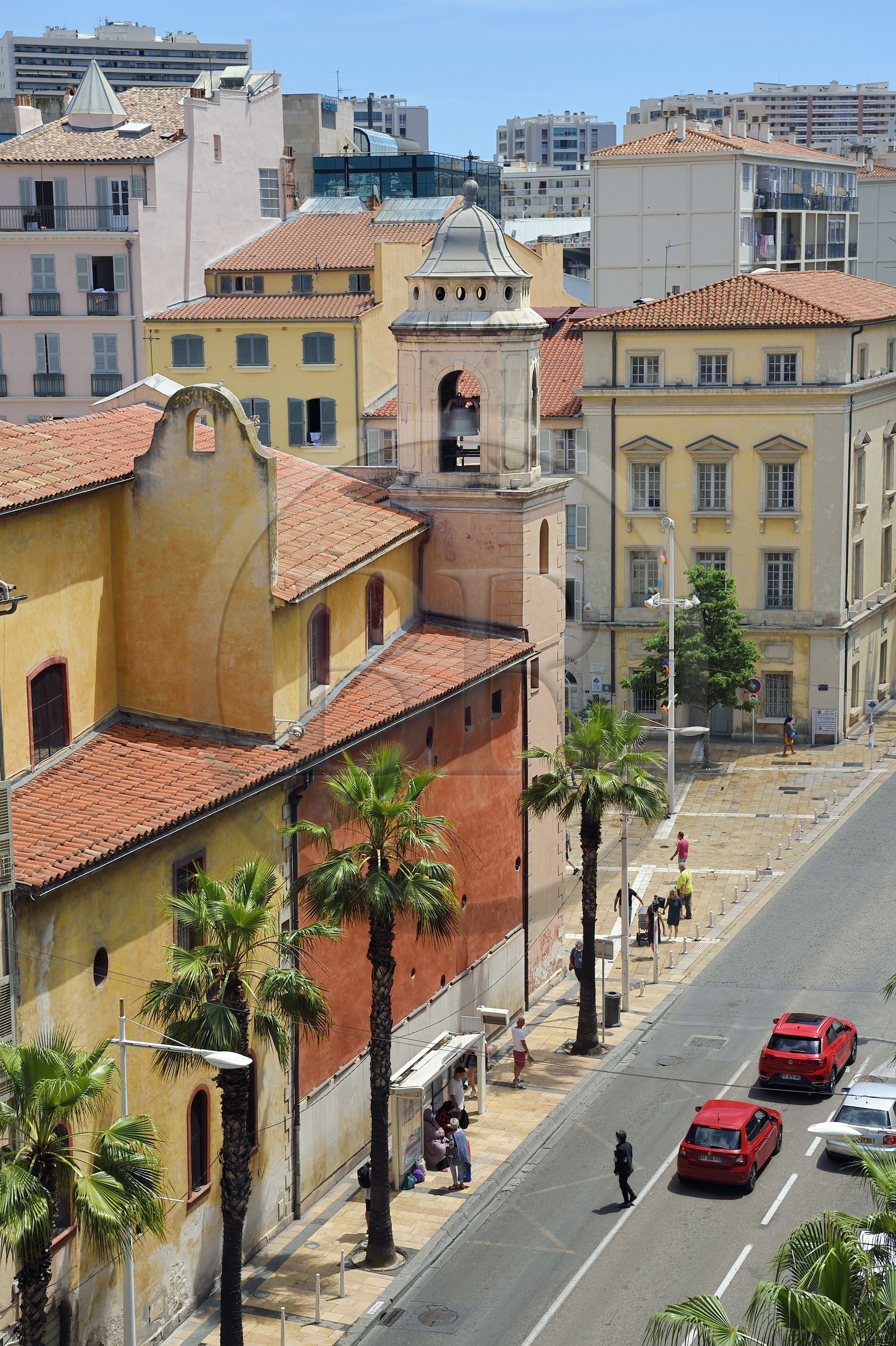 France, Var (83), Toulon, église Saint François de Paule à l'angle de l'avenue de la Republique et de la place Louis Blanc