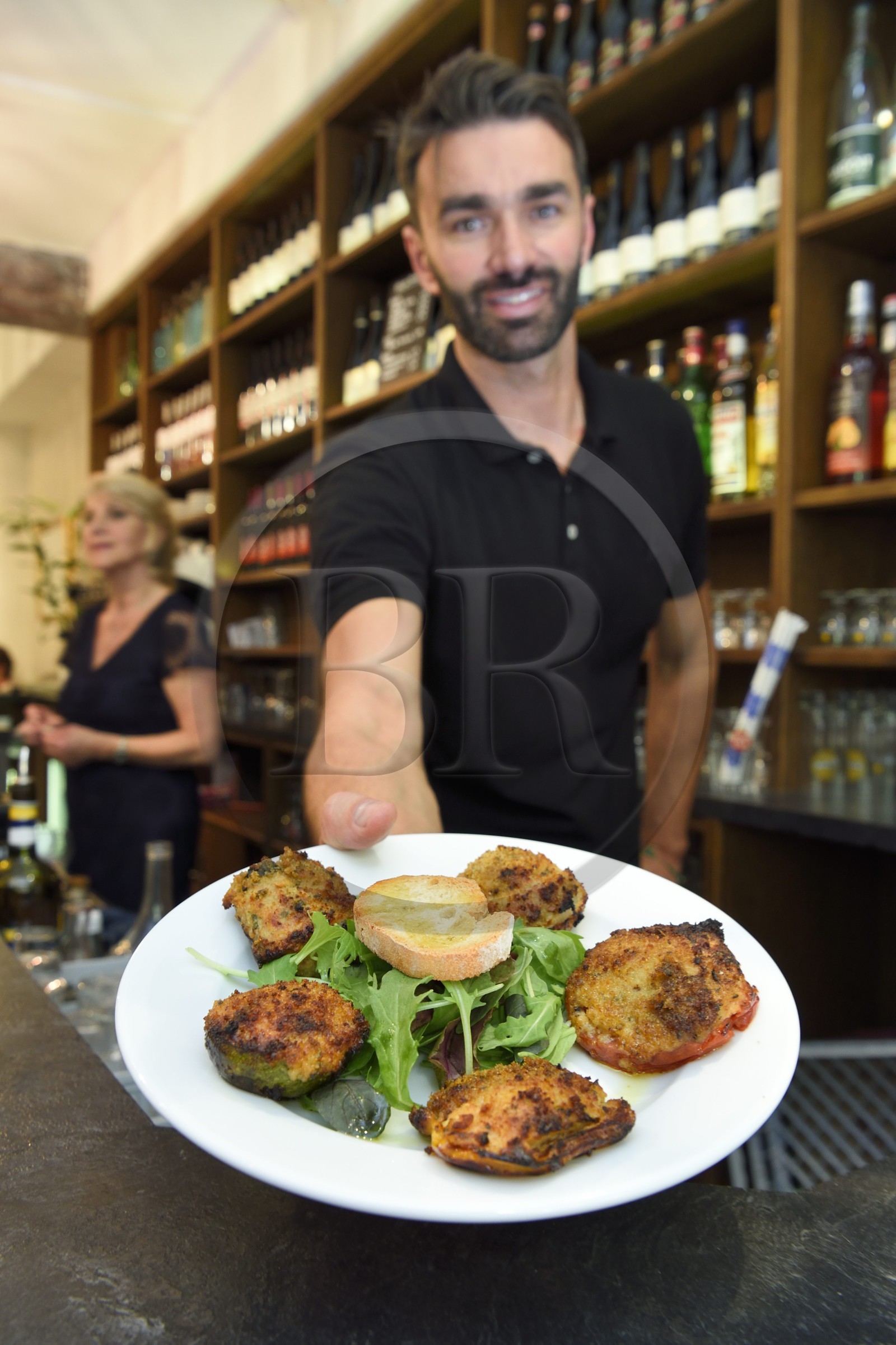 France, Alpes-Maritimes (06), Nice, vieille ville, Restaurant Acchiardo dans la Rue Droite, farcis niçois