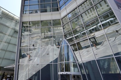 France, Rhône (69), Lyon, quartier de la Part-Dieu, gratte-ciel de la Tour Oxygène