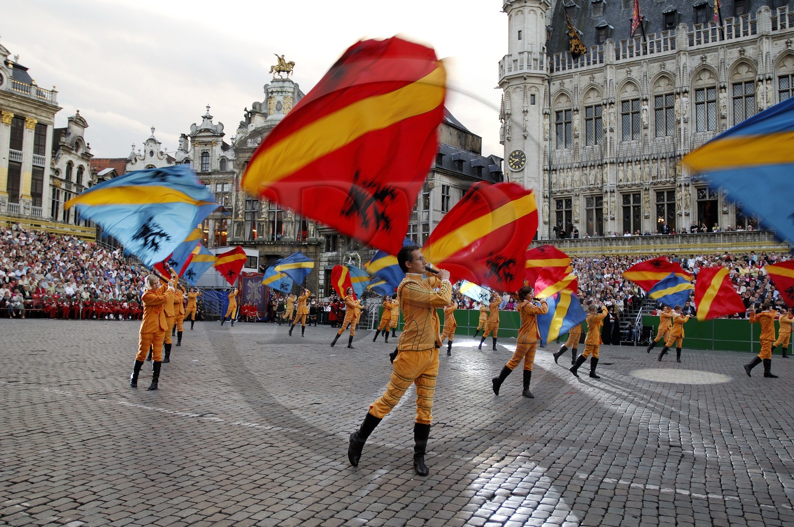 Belgique, Bruxelles, le centre historique, la Grand Place classée Patrimoine Mondial de l'UNESCO, fête de l' Ommegang