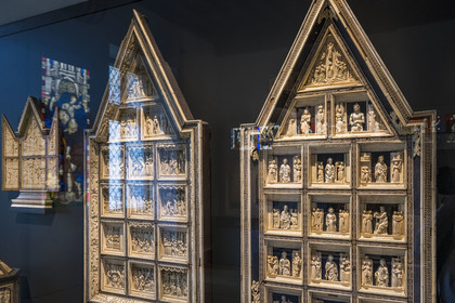 France, Paris, Musée de Cluny - Musée national du Moyen-Age (Middle Ages Museum in the former Hotel de Cluny), altarpiece panel called Oratory of the Duchesses of Burgundy, Florence or Venice, late 15th century