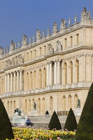 France, Yvelines (78), parc du château de Versailles, classé Patrimoine Mondial de l'UNESCO, la Galerie des Glaces de l'extérieur