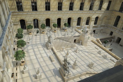 France, Paris (75), Musée du Louvre, la cour Marly