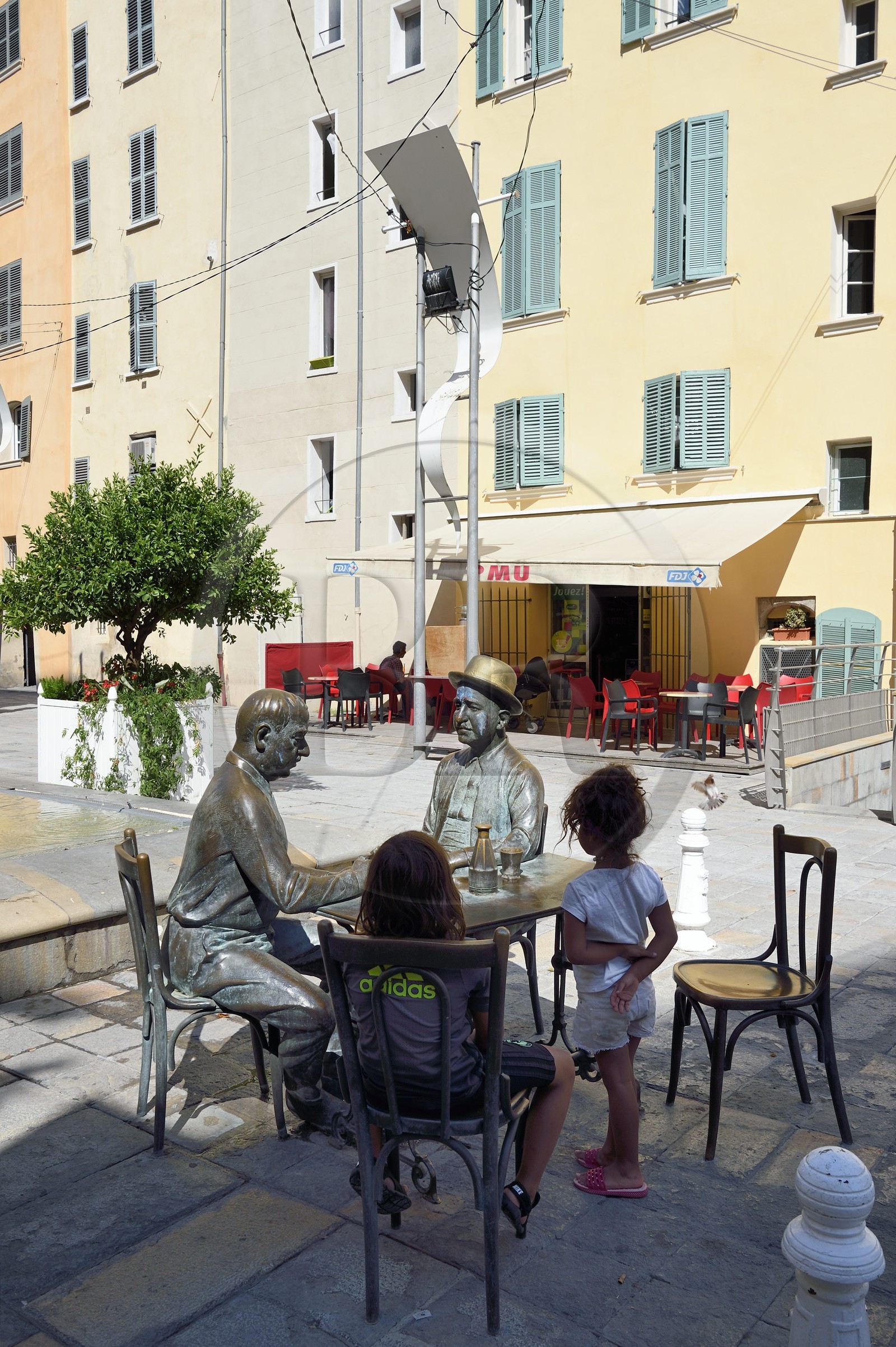 France, Var, Toulon, place Raimu, statue of La Partie de Carte de Raimu (Raimu's card game in the french comedie Marius by Marcel Pagnol), Sculptor Eric de Saint Chaffrey (Grevin Museum), statue inaugurated in January 1995