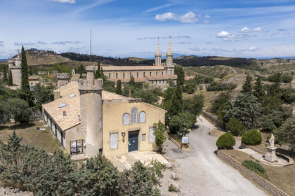 France, Bouches-du-Rhône (13), Tarascon, La Montagnette, abbaye Saint-Michel de Frigolet (XIIe siècle)