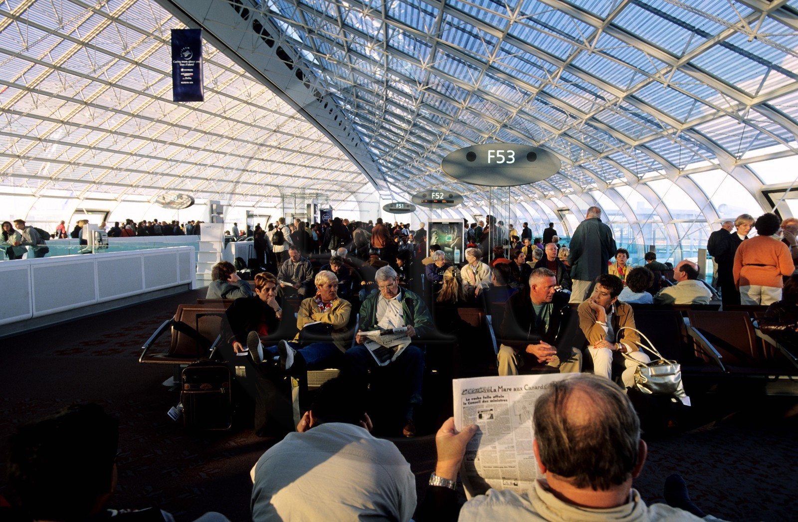 France, Val-d'Oise (95), aérogare de Roissy II, terminal F