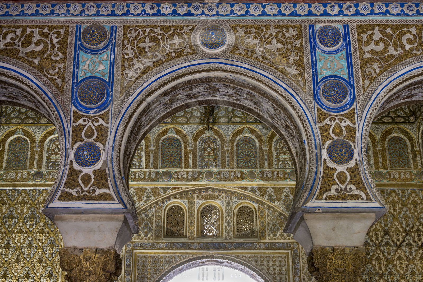 Spain, Andalusia, Seville, the Alcazar of Seville (Reales Alcazares de Sevilla), listed as World Heritage by UNESCO, Mudejar or Pedro I Palace, horseshoe arches at the entrance to the Ambassadors' Hall (Salon de Embajadores)