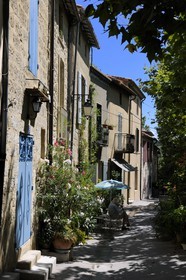 France, Gard (30), Uzès, ruelle dite Le Barry au dessus du Portalet