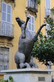 Italy, Lombardy, Milan, equestrian sculpture in via Brera by the artist Aligi Sassu, Impennato Cavallo (1969)