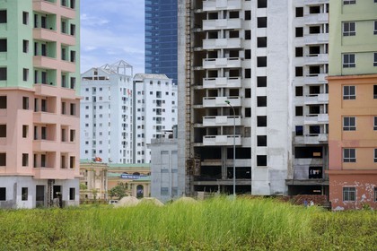 Vietnam, Hanoï, new buildings in Cau Giay district