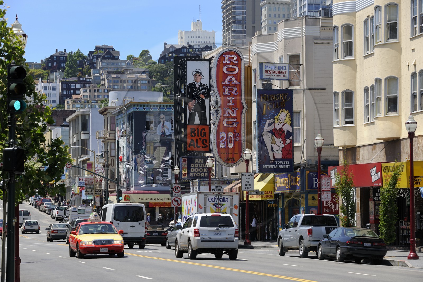 Etats-Unis, Californie, San Francisco, le quartier chaud de Broadway dans le quartier de North Beach