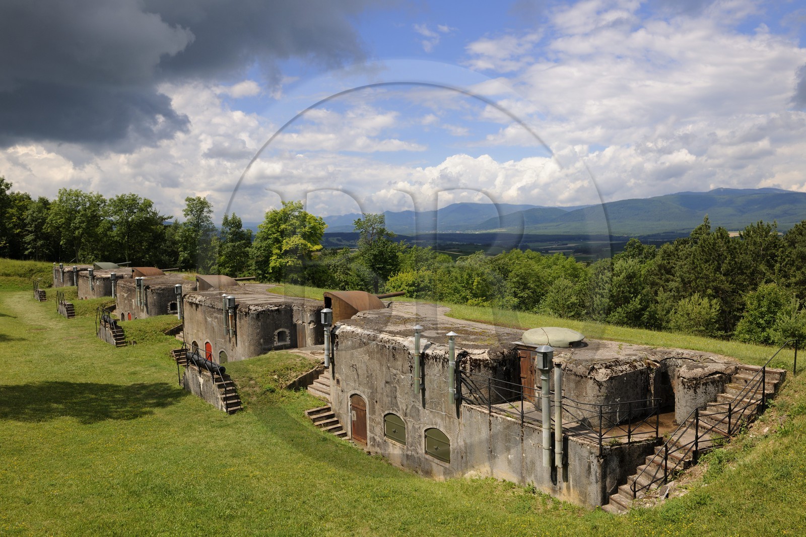 France, Bas-Rhin (67), le Fort de Mutzig, la batterie à boucliers n°1