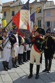 Italie, Ligurie, Sarzana, Napoleon Festival, Napoléon passe en revue les troupes sur la Piazza Matteotti